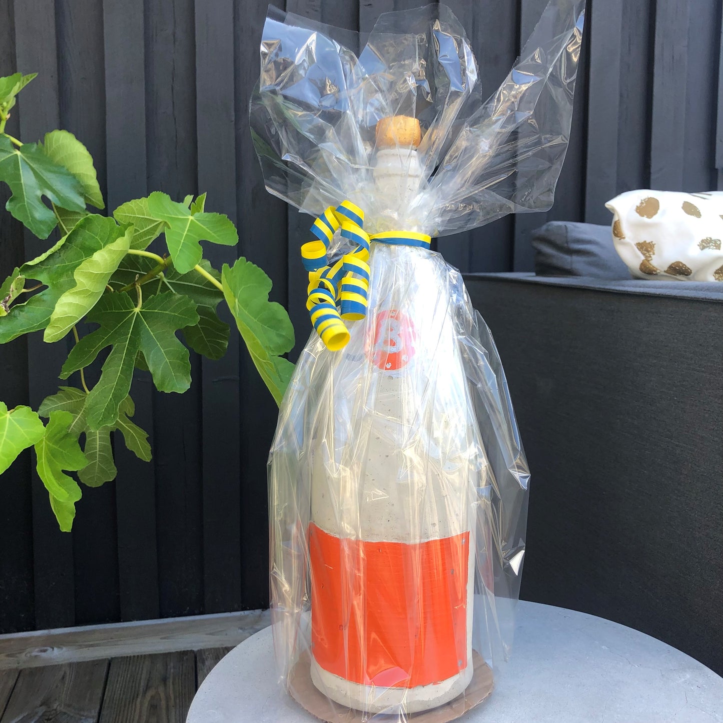 Concrete Bottle Magnum